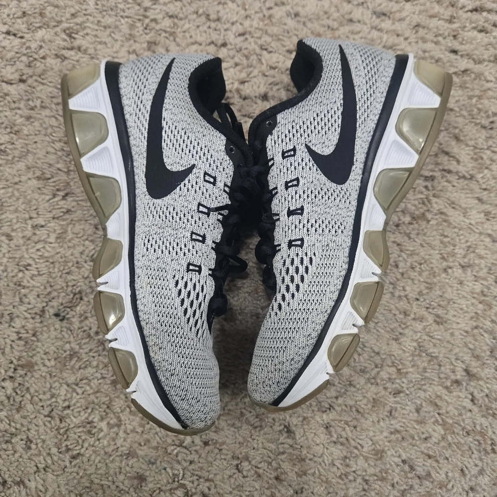 Nike Air Max Tailwind 8 'Oreo' Size 6.5